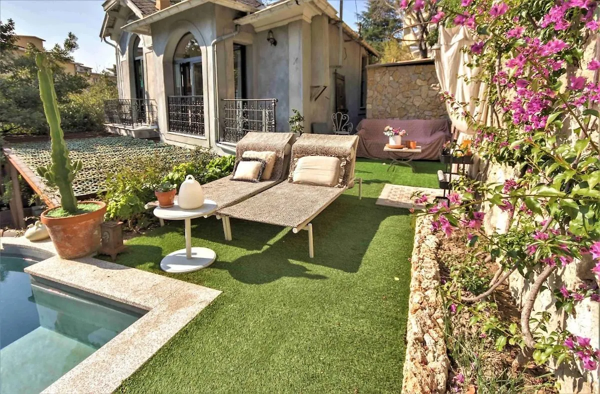 Villa Cozy Vintage House With Pool In Cimiez Nizza Francia